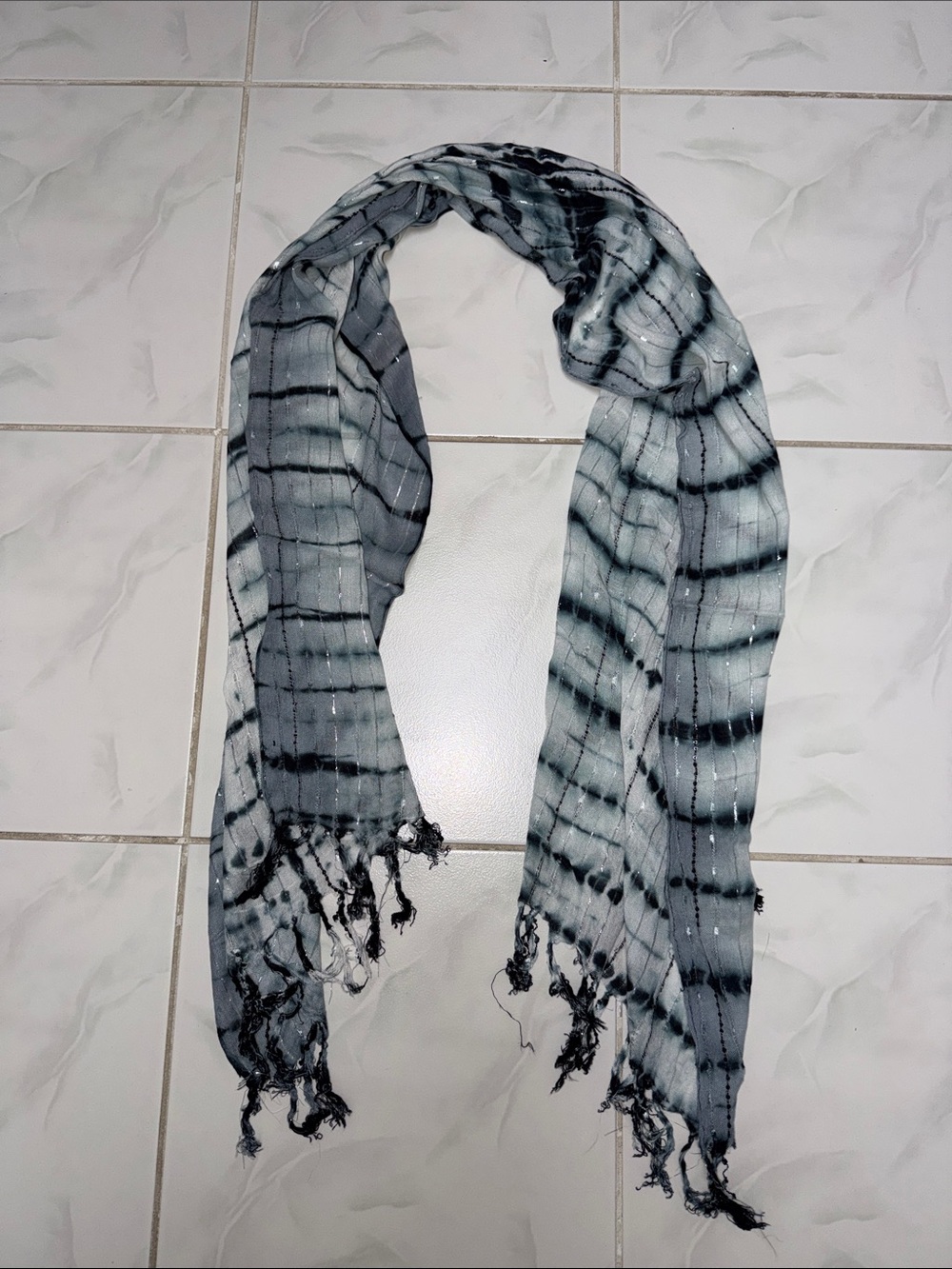 Lightweight Black & Gray Tie-Dye Scarf